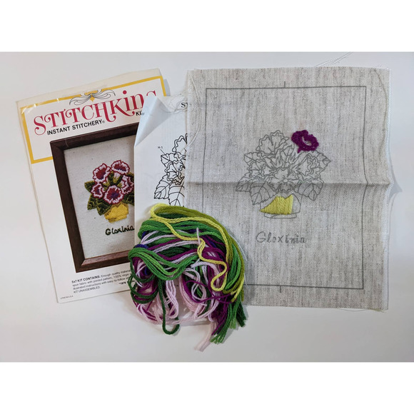 Vintage 70s Floral Crewel Embroidery Kit "Gloxinia" Stitchkins Instant Stitchery - Picture 2 of 7